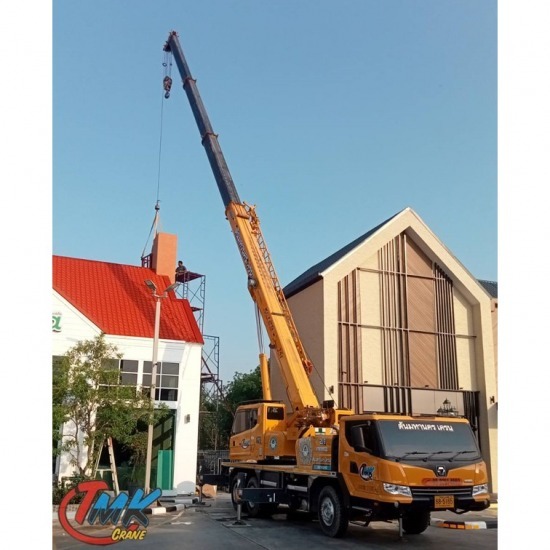 รถเครนให้เช่า ชลบุรี - ต้นมหานครเครน - เช่าเครนบางละมุง
